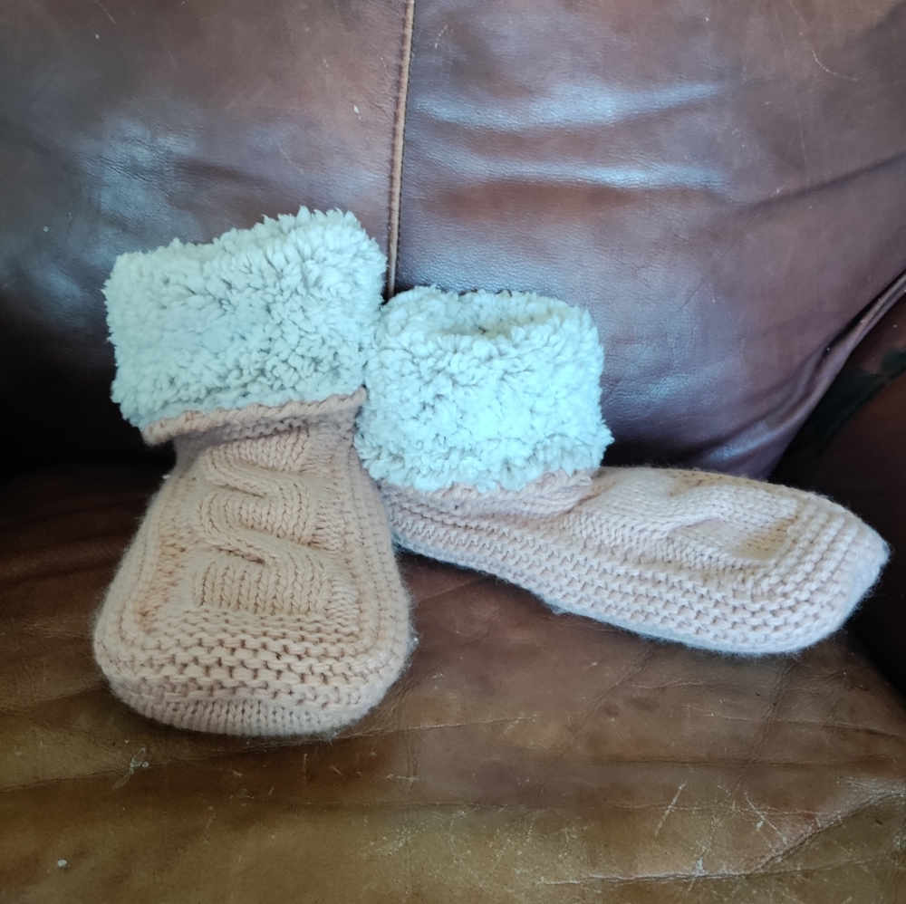 Pink knit booties